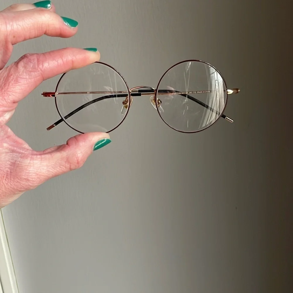 Circle frames - Picture 1 of 6